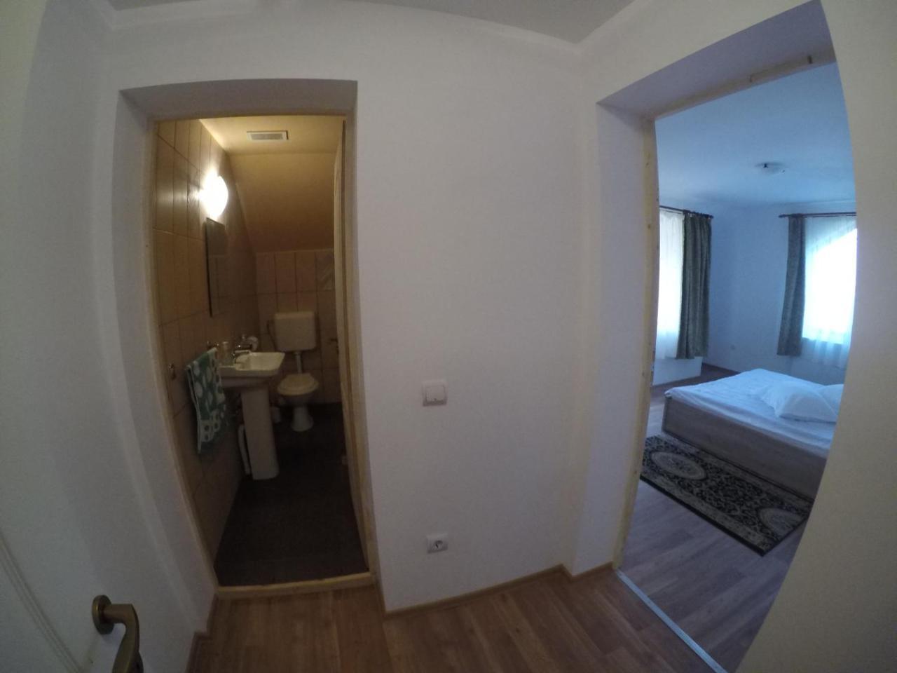 Casa "La Padure" Hotel บราน ภายนอก รูปภาพ